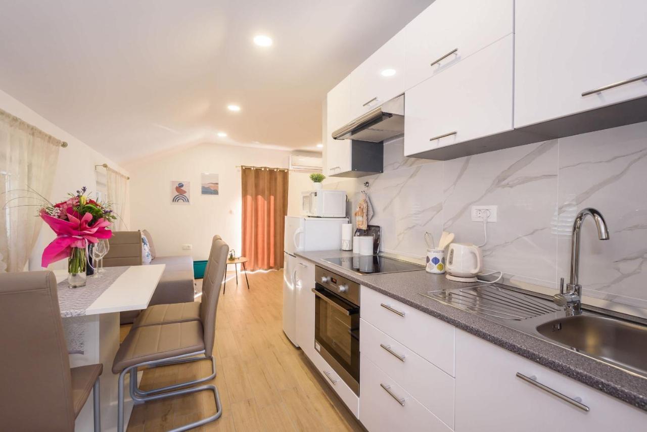 Appartamento Bonaca Rogotin Esterno foto