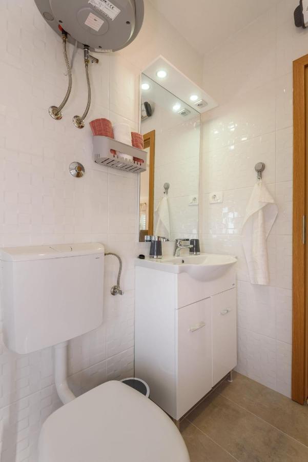 Appartamento Bonaca Rogotin Esterno foto